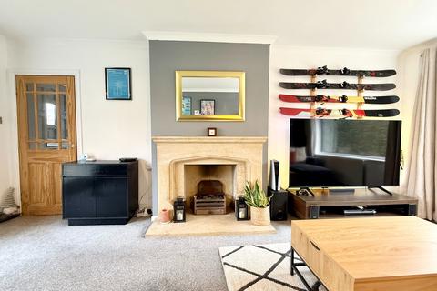 undefined, Leeds ~ Fieldhouse Drive, LS17