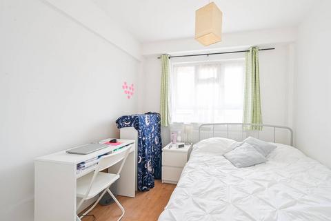 4 bedroom flat for sale, King Square, Finsbury, London, EC1V