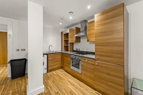 3 bedroom apartment to rent, Fresh, 138 Chapel Street, Salford
