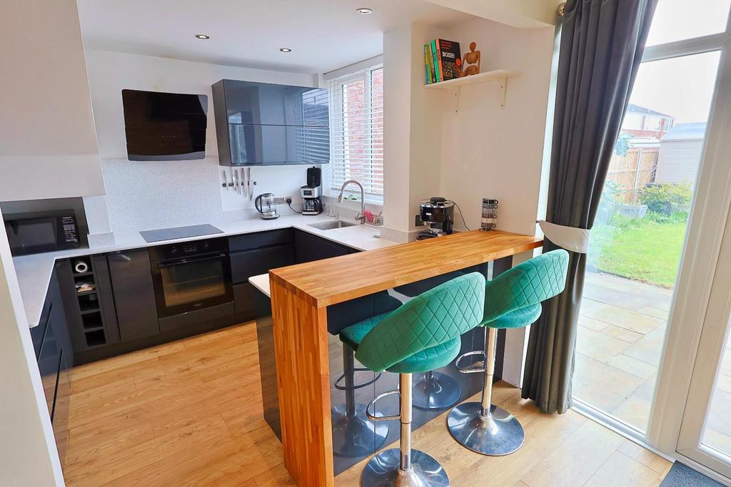 Kitchen / Diner