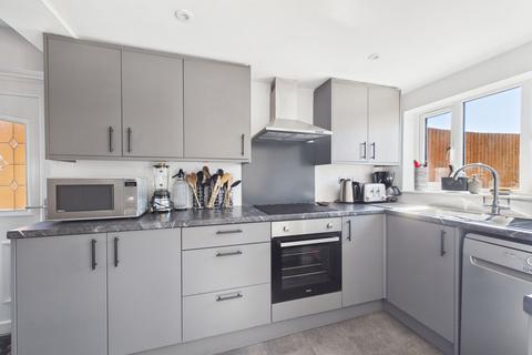 2 bedroom semi-detached house for sale, Marlow Road, Towcester, NN12