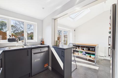 2 bedroom semi-detached house for sale, Marlow Road, Towcester, NN12