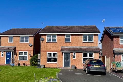 4 bedroom detached house for sale, Cygnet Close, Ellesmere SY12