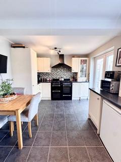 4 bedroom detached house for sale, Cygnet Close, Ellesmere SY12