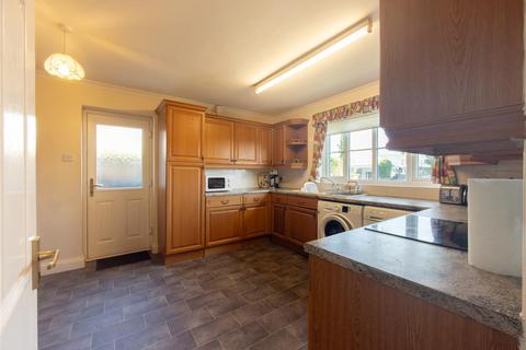 3 bedroom chalet for sale, Church Road, Stowmarket IP14