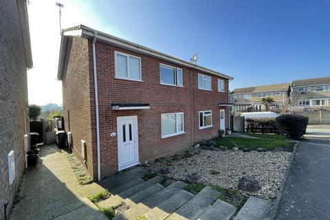 Elizabeth Way, Stowmarket IP14