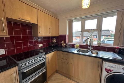 2 bedroom retirement property for sale, Town Green, Stowmarket IP14