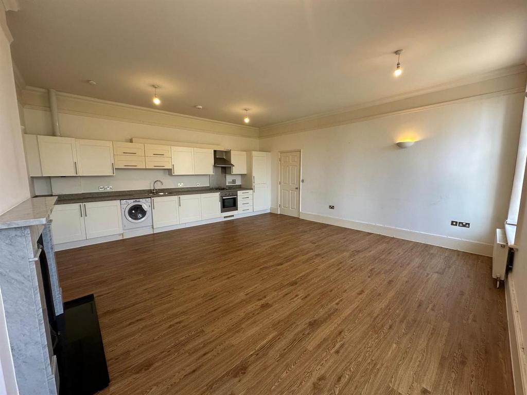 Open Plan Living/Kitchen