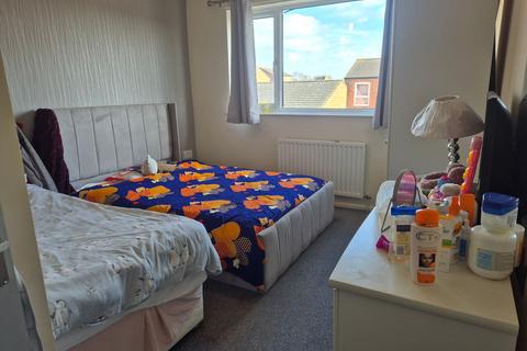 3 bedroom flat to rent, Bentley Street, Melton Mowbray, LE13