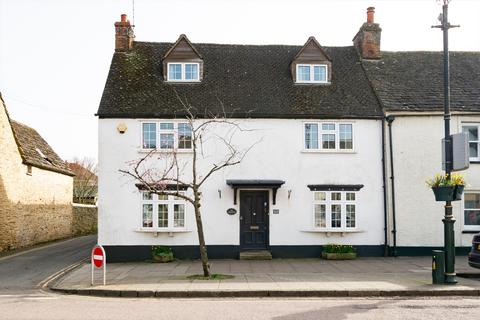 5 bedroom semi-detached house for sale, High Street, Cricklade, Swindon, Wiltshire SN6