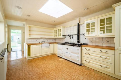 5 bedroom semi-detached house for sale, High Street, Cricklade, Swindon, Wiltshire SN6