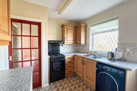 2 bedroom detached house for sale, Wordsworth Avenue, Bridgend, CF31