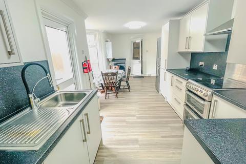 undefined, Selsdon Road, Newham, London, E13 9BX