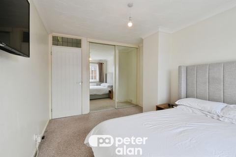 2 bedroom end of terrace house for sale, Heol Pen Nant, Aberdare