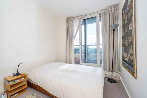 3 bedroom flat for sale, Praed Street, London, W2