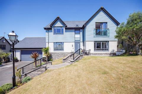 4 bedroom detached house for sale, Craig Yr Eos Avenue, Ogmore by Sea, Vale of Glamorgan, CF32 0PF