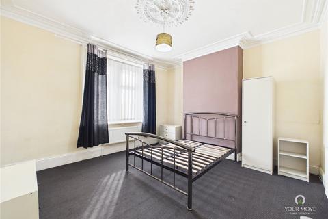 2 bedroom flat for sale, Springfield Terrace, Gateshead NE10