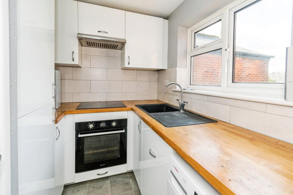 Apartment in Southampton, Mount Pleasant, St Denys - View 5