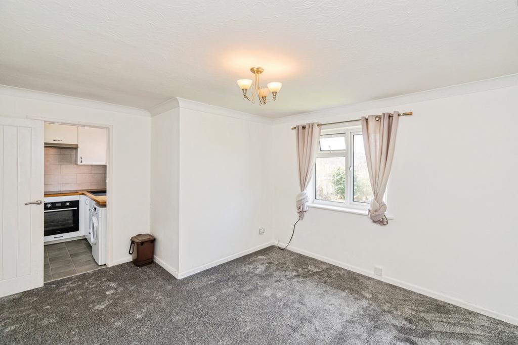 Apartment in Southampton, Mount Pleasant, St Denys - More