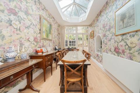 5 bedroom house to rent, Paultons Square, London SW3