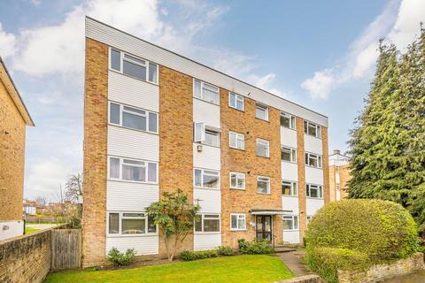 undefined, Rivermead, Kingston Upon Thames KT1