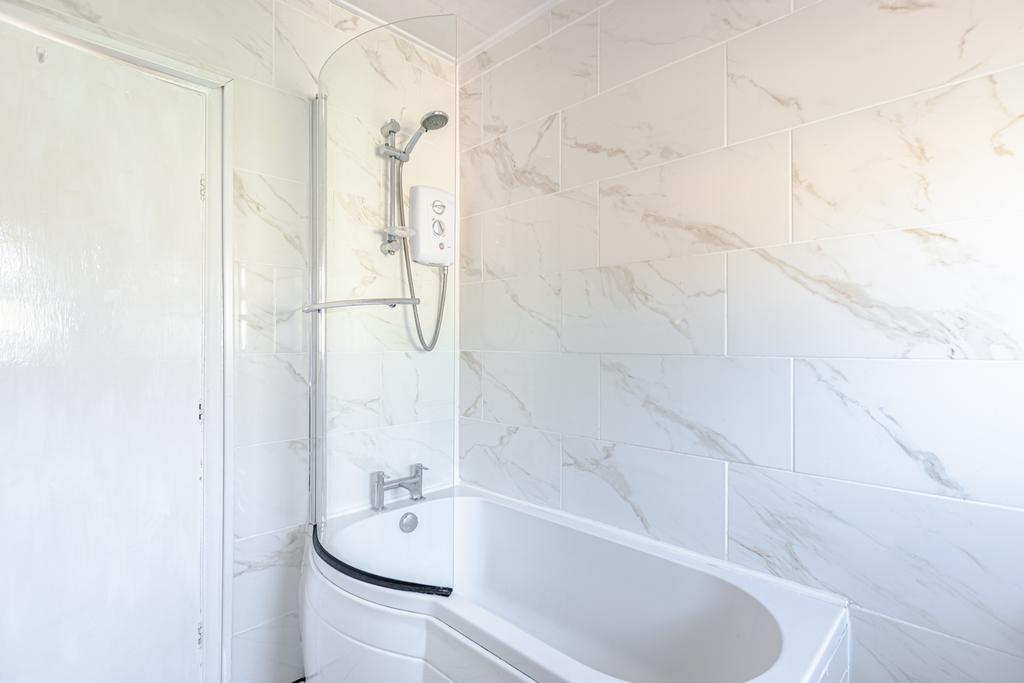 Bathroom2