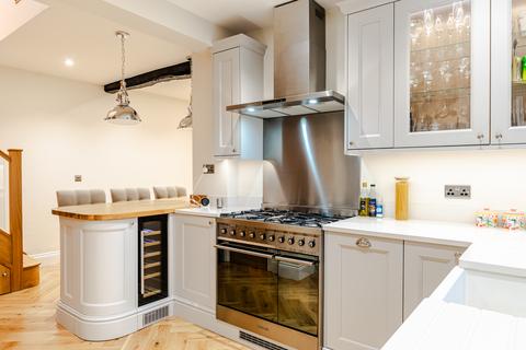 2 bedroom cottage for sale, Selby LS25