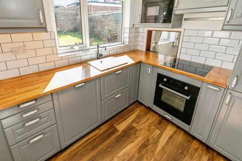 3 bedroom semi-detached house for sale, Applegate, BRISTOL