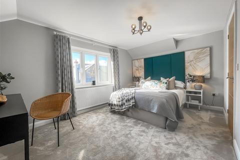 undefined, Kelli Lowarth, Saltash PL12