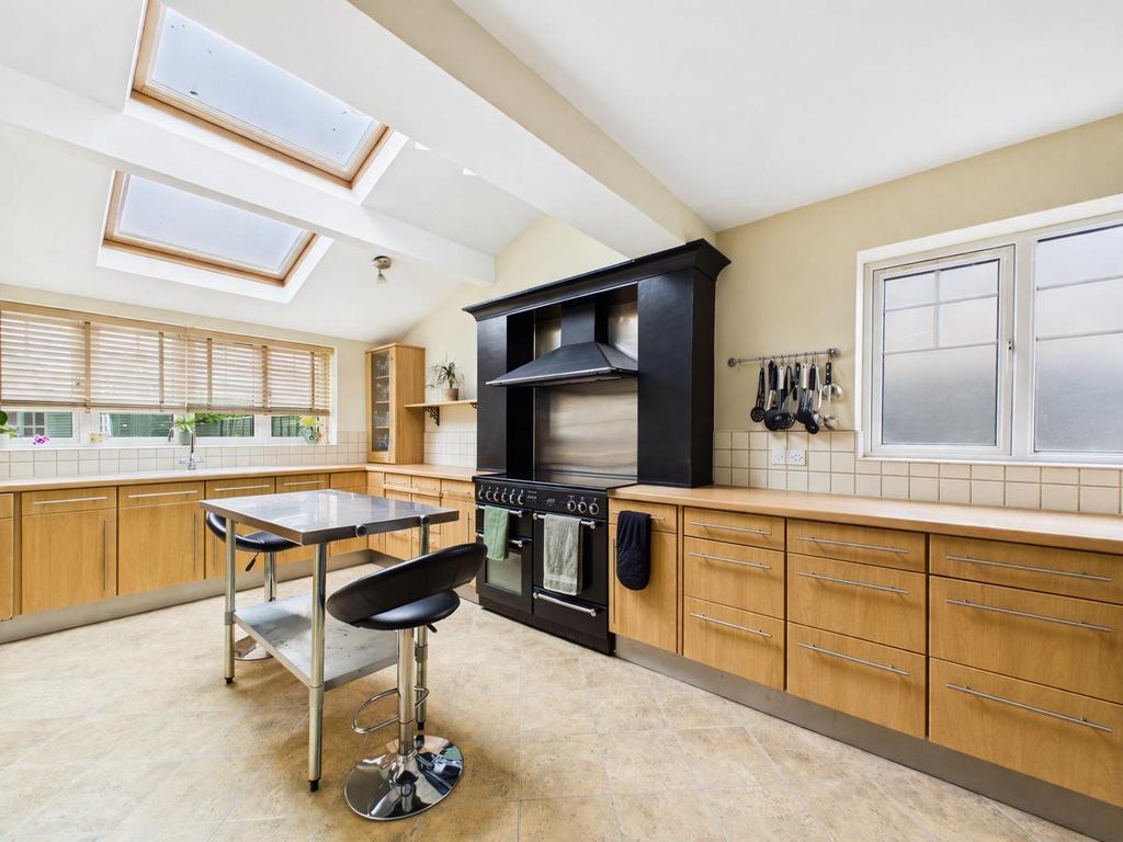 Kitchen/Dining/Family room