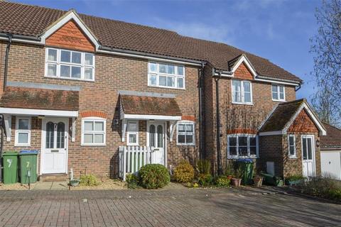 2 bedroom terraced house to rent, Pulborough, West Sussex, RH20 1AZ