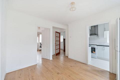 undefined, Lisbon Avenue, Twickenham, TW2