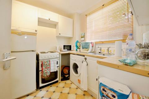undefined, Regarth Avenue, Romford, RM1
