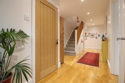 4 bedroom detached house for sale, Cragside, Whitley Bay