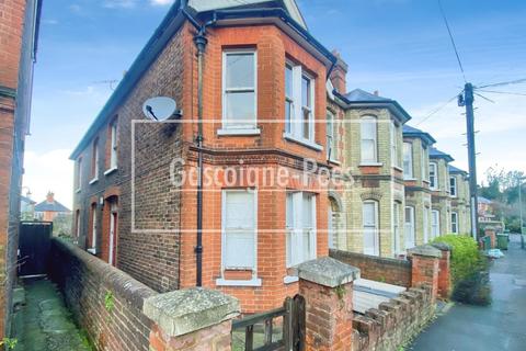 undefined, Victoria Road, Guildford, GU1