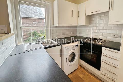 undefined, Victoria Road, Guildford, GU1