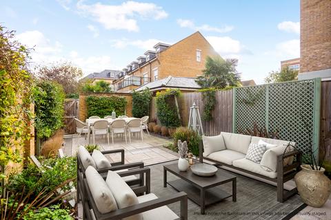 4 bedroom townhouse to rent, Hawtrey Road Windsor SL4