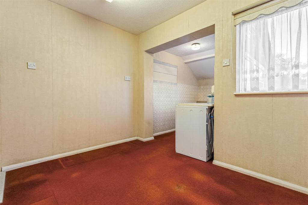 56 Worthing Road-004.JPG