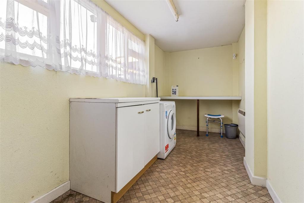 56 Worthing Road-016.JPG