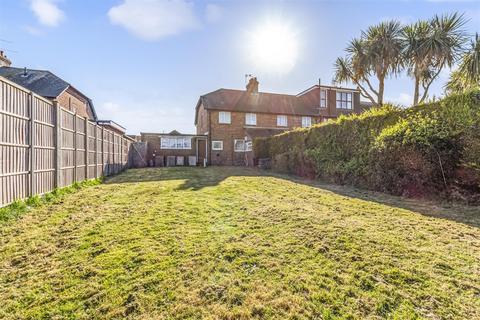 3 bedroom end of terrace house for sale, Worthing Road, Littlehampton BN16