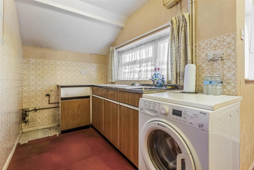 56 Worthing Road-006.JPG