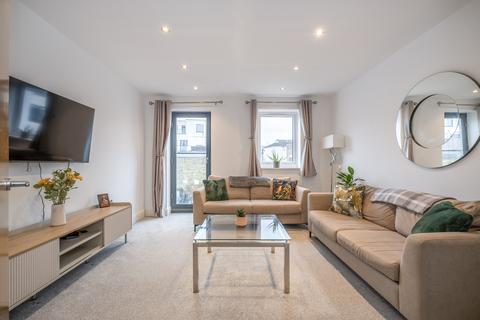Kimber Road, London, SW18