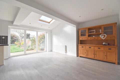 undefined, Molesey Road, Walton-on-Thames, KT12