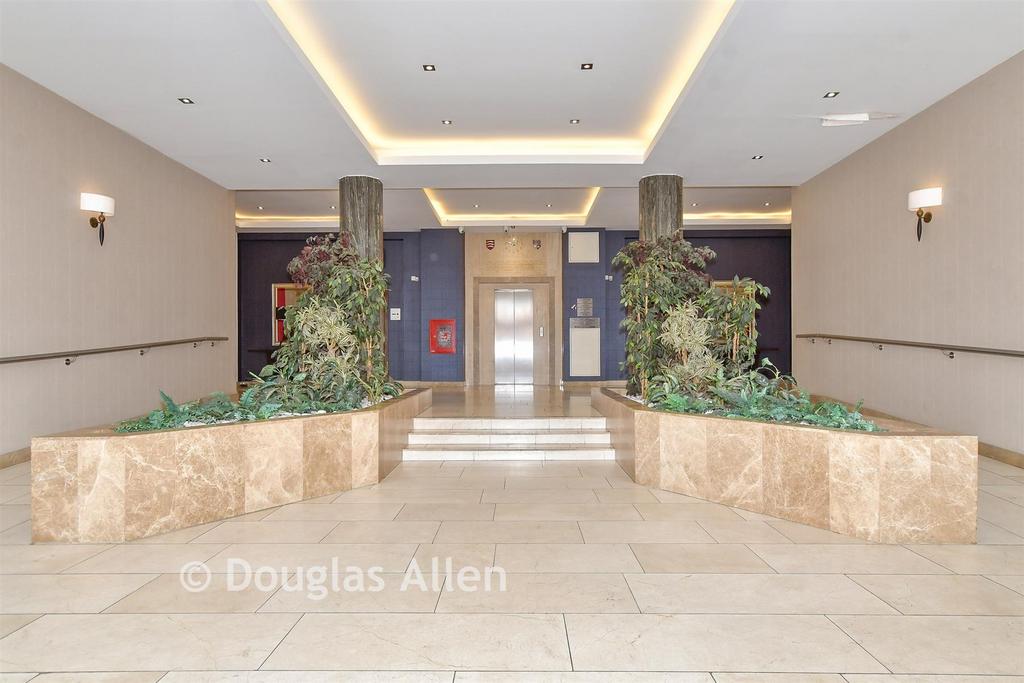 External Lifestyle Photograph