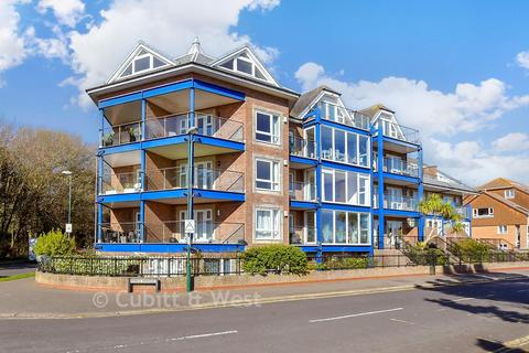 2 bedroom ground floor flat for sale, Kings Parade, Bognor Regis, West Sussex