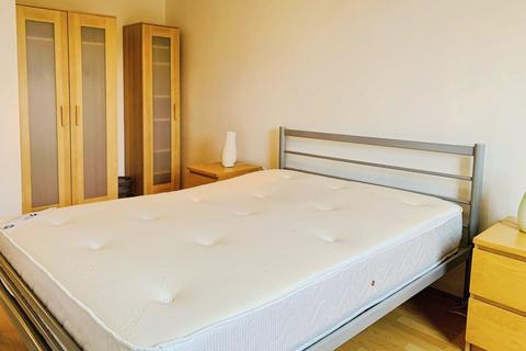 undefined, Aspect 14, Leeds, LS2