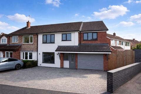4 bedroom semi-detached house for sale, Shelbourne Road, Stratford-Upon-Avon