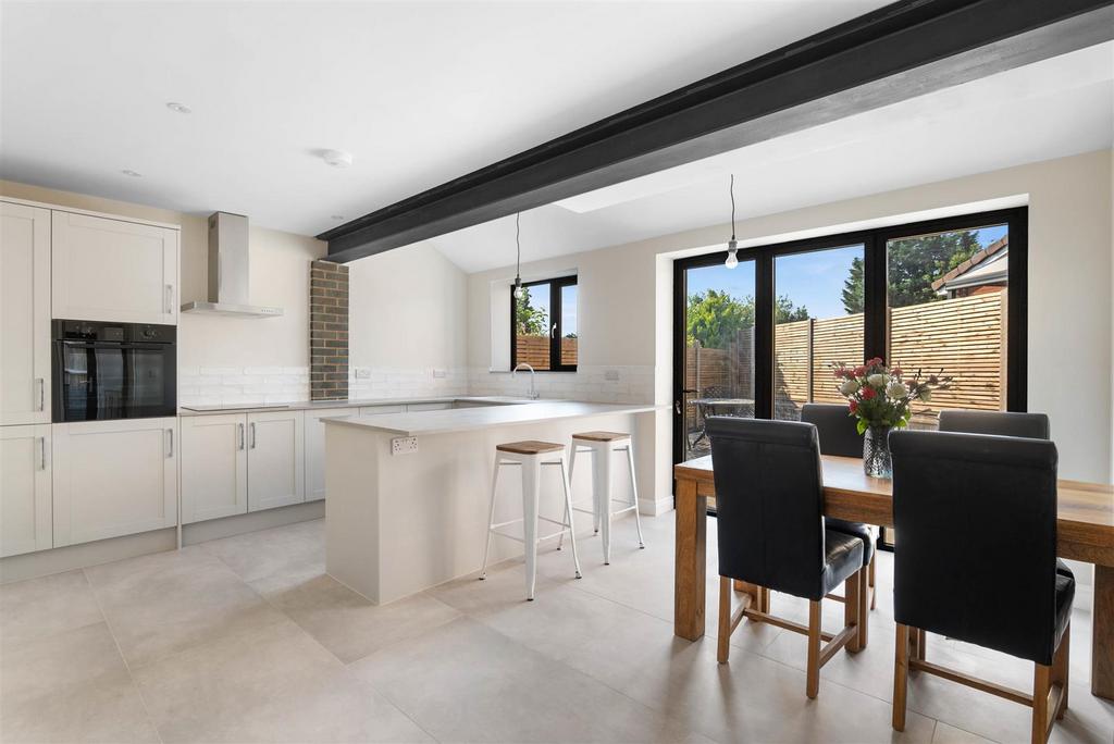 Open Breakfast, Dining Kitchen