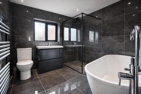 4 bedroom semi-detached house for sale, Shelbourne Road, Stratford-Upon-Avon
