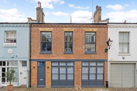 4 bedroom house for sale, Lancaster Mews, London, W2